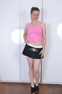 Bula | Mischelle - Still Gorgeous Underneath Skirt :: MILF hairy