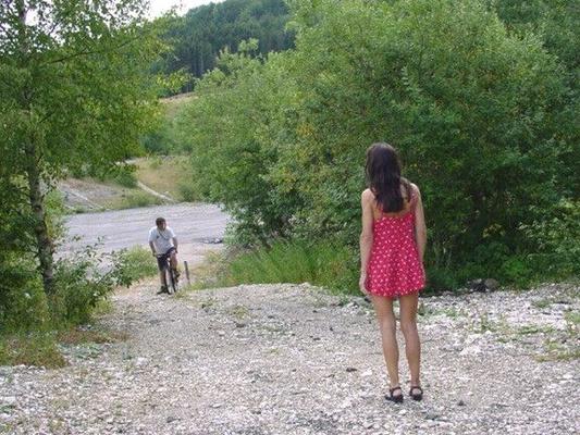 Caroline francesa - Encuentro con el ciclista de montaña