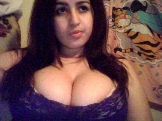 Big tits latin whore