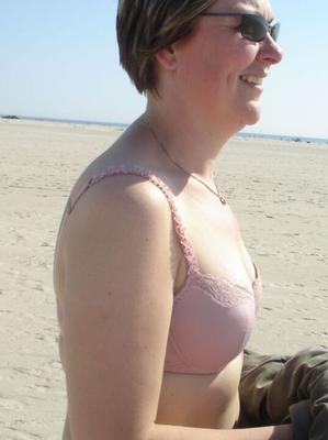 Frau am Strand