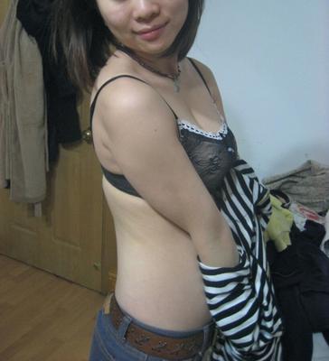 Horny Asian chick