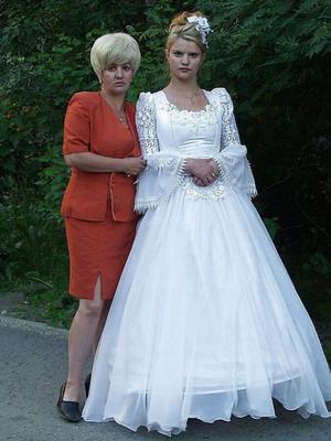 The bride and her real mom (Russian retro)