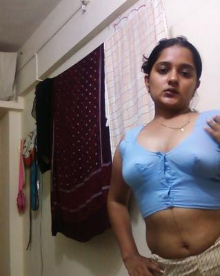 MANGALA BHABHI CADELA INDIANA