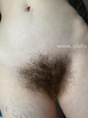 Hairy BabyMoonn Reddit