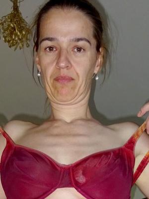 Older Mom Forced To Show Ugly Loose Tits