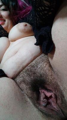 Hairy Beauties 77